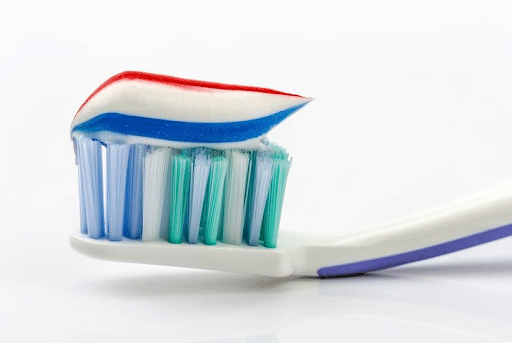 How much toothpaste should I use? - Joosse Family Orthodontics
