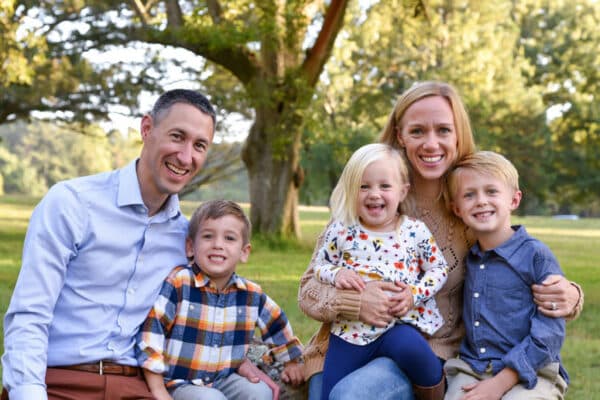 Can orthodontic treatment make you more attractive? 8 Joosse family of five smiling