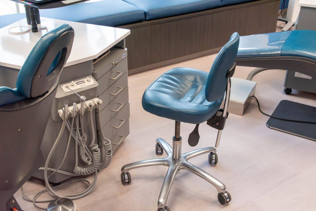 Joosse-family-orthodontics-gallery Technician seating in exam room joosse family orthodontics