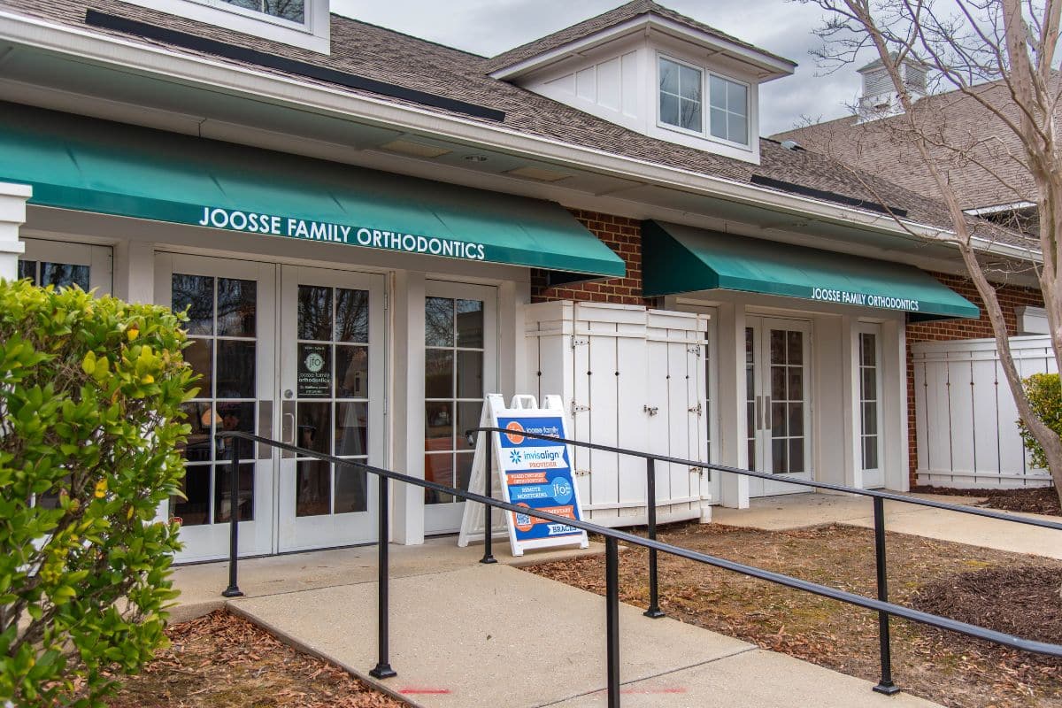 Joosse-family-orthodontics-gallery (14) Front walkway joosse family orthodontics